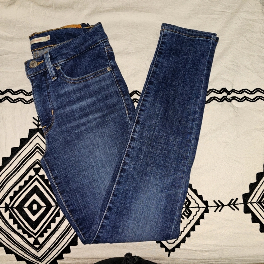 Levi's 311 Shaping Skinny Jeans
